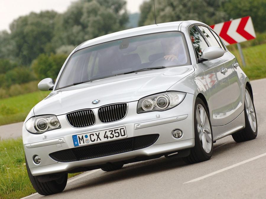  BMW 130i 5-Door 2005 года  (фото 9 из 15)